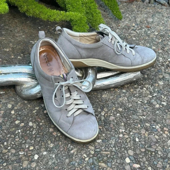 Ecco Pewter Nubuck Suede Leather Casual Sneakers Size 39 - Picture 1 of 8